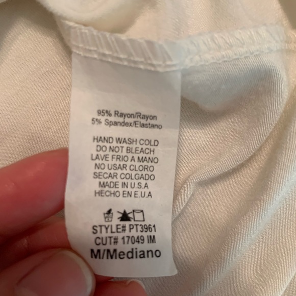 Papermoon cream colored blouse. Size M. - Picture 4 of 6